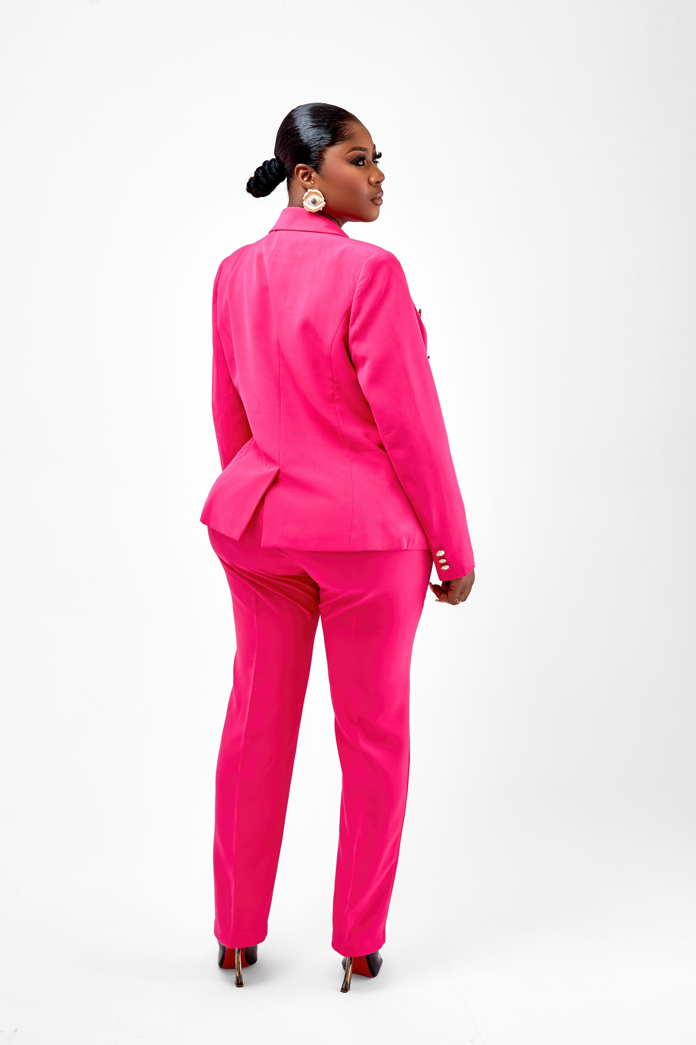 THE POLICY SUIT SET